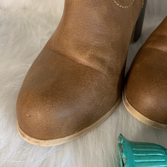 By Dolce Mojo Moxy Boots sz 9 - Picture 9 of 12